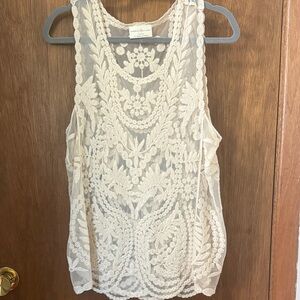 Bobbie Brooks Cream Floral Lace Blouse